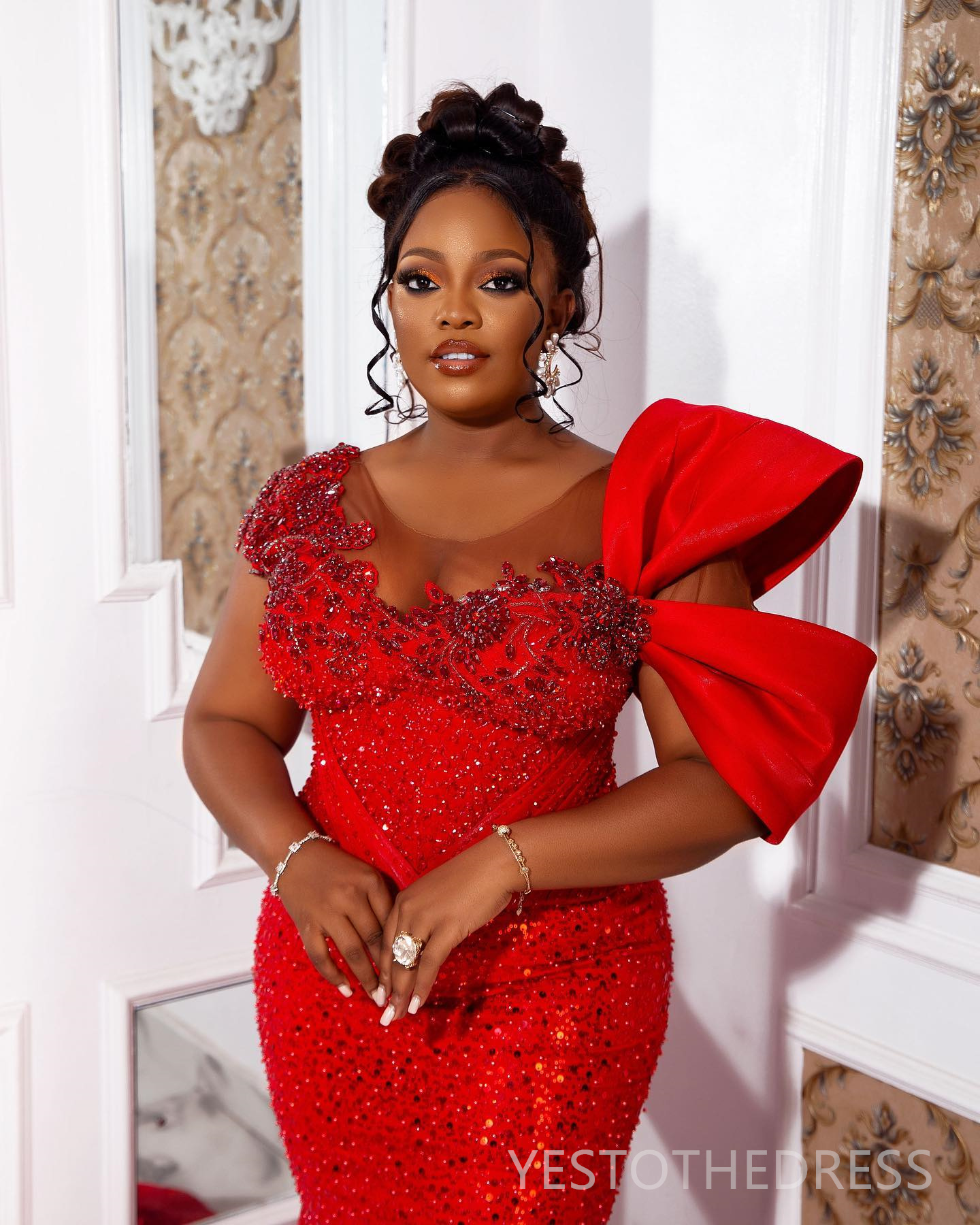 2025 Plus Size Red Prom Dress Mermaid Promdress Evening Dresses for Black Women Short Sleeves Beaded Lace Illusion Birthday Dress Second Reception Gow