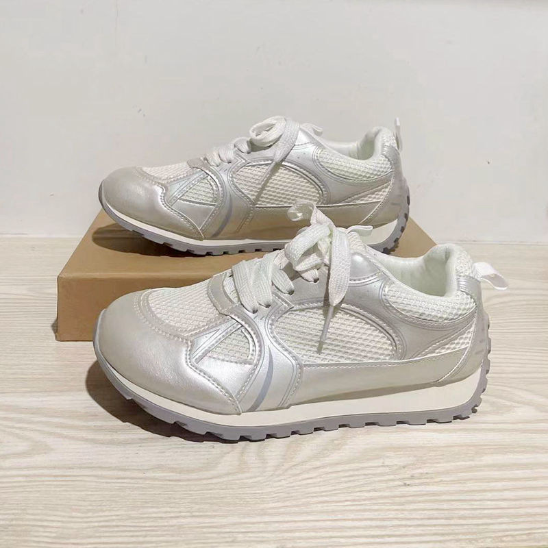 Thick sole with increased height, single mesh breathable dad's shoes, women's summer new Forrest sports shoes
