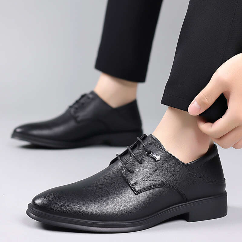 2024 Spring Autumn New Men's Dress British Business Fashion Black White Pointed Youth Leather Shoes For Men