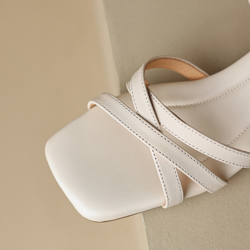 Women's New Spring And Summer Square Head Leather Sheepskin Elastic Buckle High Heel Large Open Toe Sandals