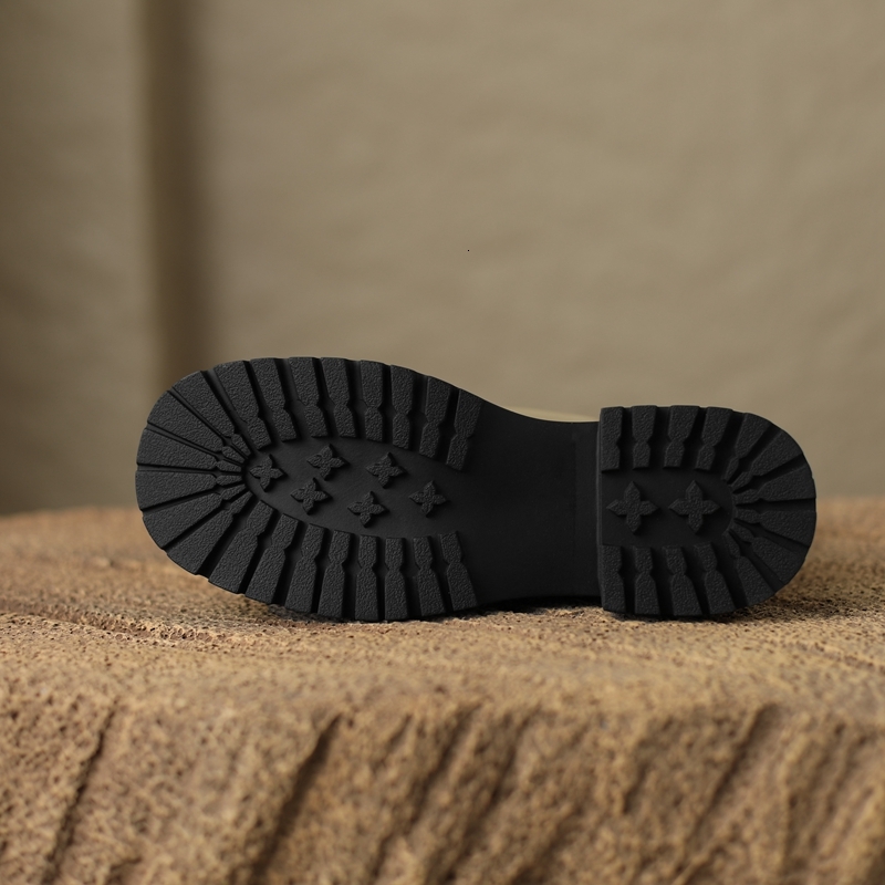 Women's New Autumn Winter Leather Round Head Thick Bottom Middle Heel Large Calf Short Boots