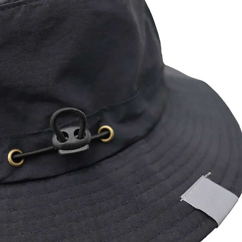 Wide Brim Hats Bucket Hats Beach Surf Cap Mesh Breathable Sun Hat UPF50+ Summer Outdoor Fishing Cap Chin Adjustable Bucket Hat Water Sport Cap