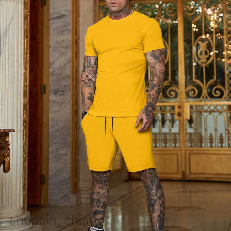 Men sport Tracksuits Fashion sportswear New Solid Short sleeved Shorts Sports Set Summer Men's Set Printable Logo