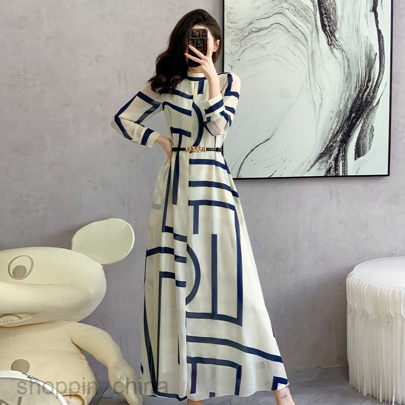 Basic Casual Dresses Women Women's Elegant and High end New Spring/Summer Super Long Style Temperament Long Dress