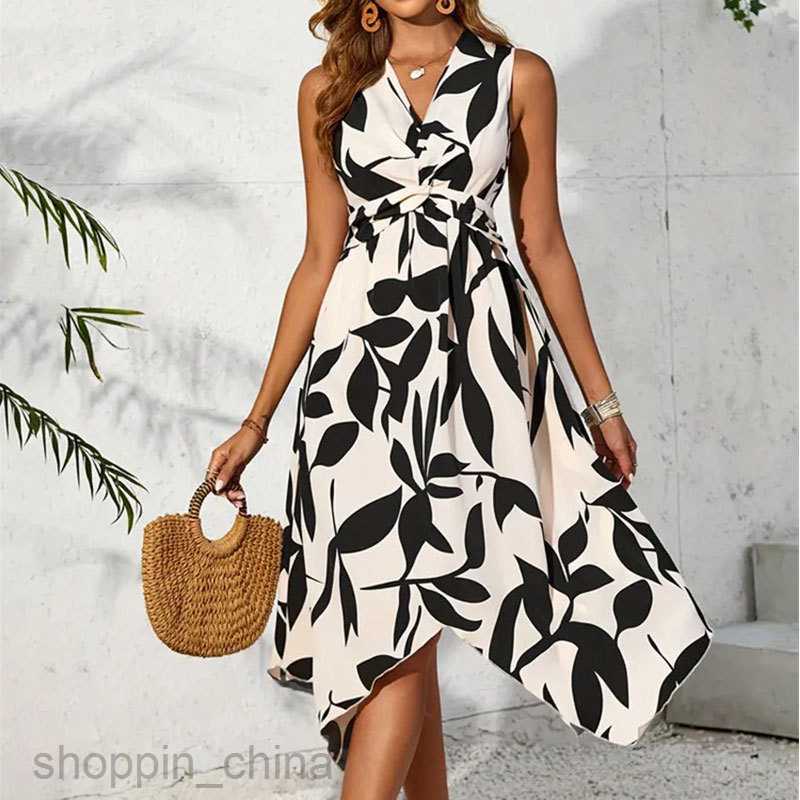 Basic Casual Dresses for Woman Long sleeveless midi skirt, leaf print, twisted irregular dress, spring/summer women's design sense