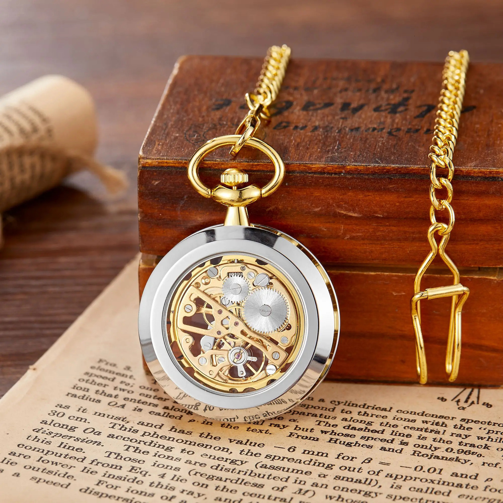 Retro Steampunk Skeleton Mechanical Fob Pocket Watch Clock Necklace Pendant Hand-Winding Men Women Chain Gift 240626
