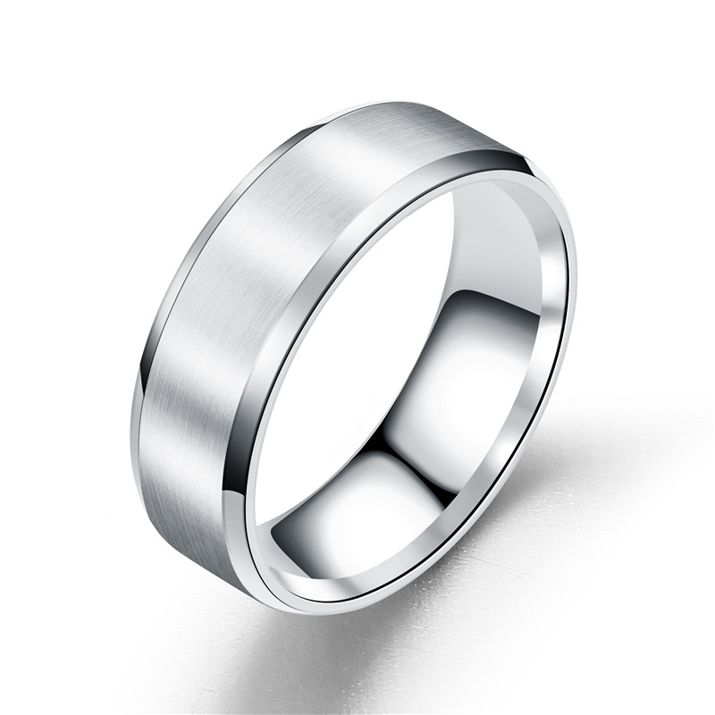 8MM Stainless Steel Ring for Men Gold Black Band Finger Ring Titanium Steel Fashion Jewelry Rings Wholesale Factory Price Promotion Gift