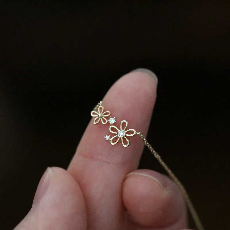 Pendant Necklaces 925 Sterling Silver Bohemian Simple Small Flower Pendant Clavicle Chain Necklace Women Summer Beach Casual Jewelry Accessories