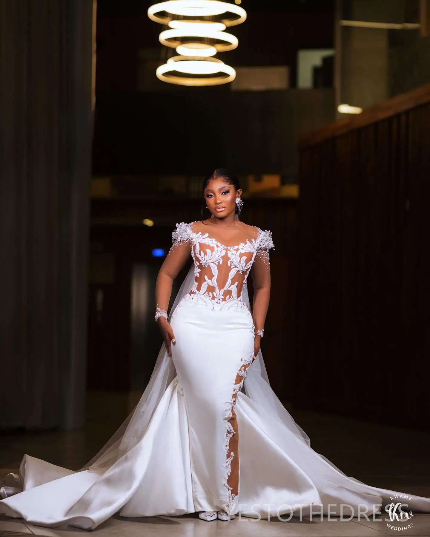 2024 Mermaid Wedding Dresses Bridal Gowns Illusion Mermaid Wedding Gowns for Black Women Long Sleeves Appliqued Beads Lace Rhinestones Crystals Marria