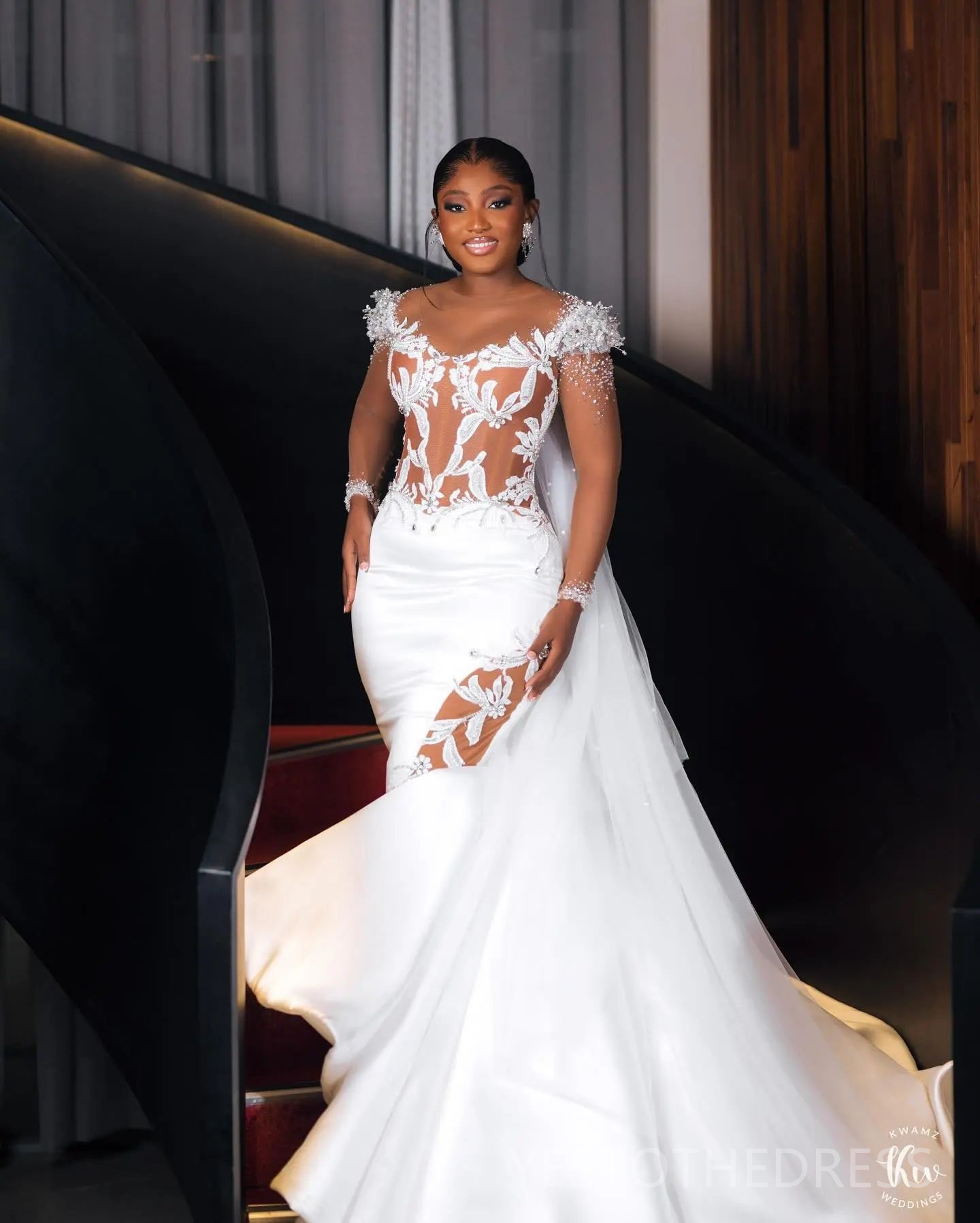 2024 Mermaid Wedding Dresses Bridal Gowns Illusion Mermaid Wedding Gowns for Black Women Long Sleeves Appliqued Beads Lace Rhinestones Crystals Marria