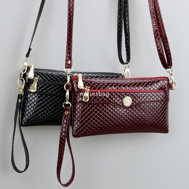 High quality women's designer handbag practical mobile phone bag zero wallet Korean casual and fashionable crossbody bag small bag small square b