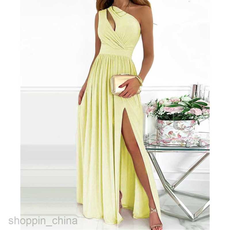 Basic Casual Dresses for Woman Women's New Skew Shoulder Long Dress with Temperament Sleeveless Sexy High Waist Split Dress
