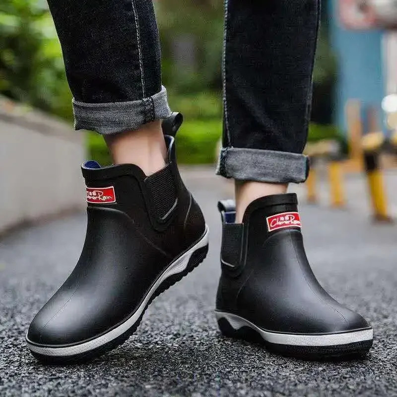 Non-Slip shoes Men Waterproof Rain Boots Removable Veet Cover Four Seasons Work Rubber Shoes