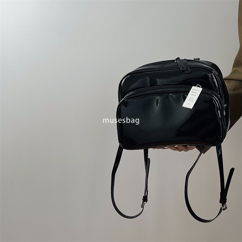Fashionable Women's High end New Fashionable and Small, Lightweight and Practical Large Capacity Backpack Cute and Versatile Casual Black High en