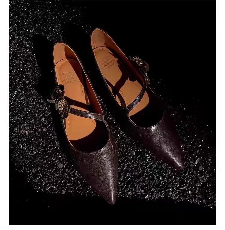 Versatile flat heel new flat shoes 2024 small size straight strap women's singles spring women's singles shoes Black