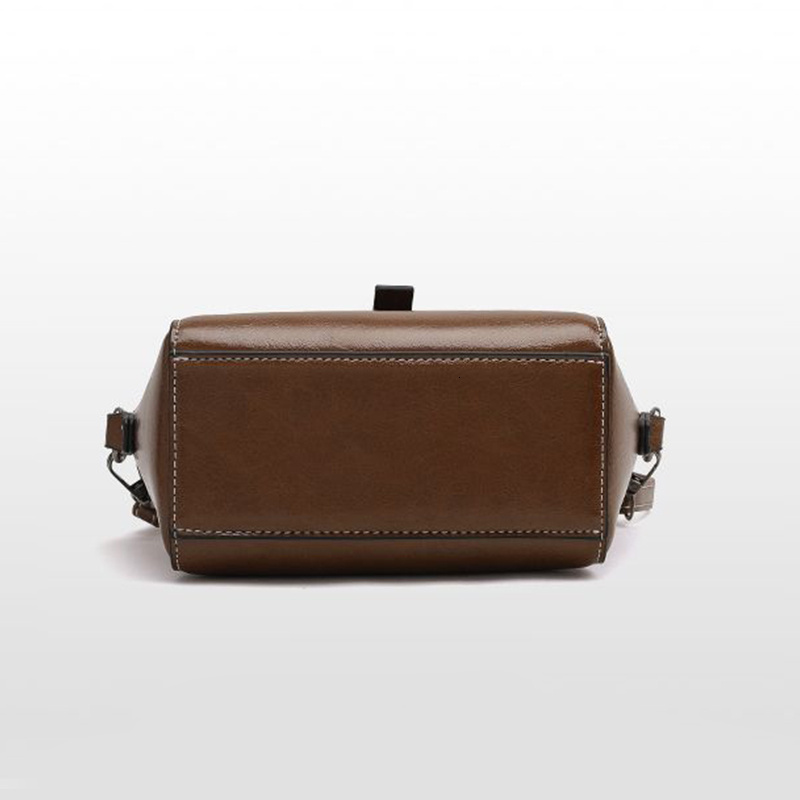 Designer Solid Color Women's Small Handbag Fashion Shoulder Messenger Ladies pu Leather Shell Crossbody Bag Bolsas