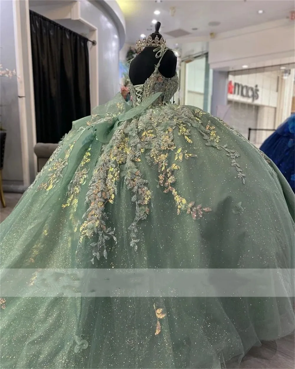 Spaghetti Sage Green Quinceanera Dresses With Bow Back Lace-Up 2024 Glitter Sequins Lace Appliques Ball Gown Sweet 16 Dress Vestidos De 15 Anos Corset