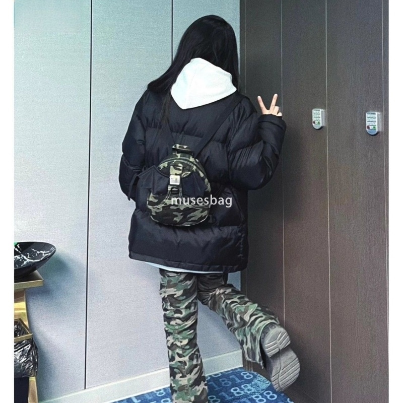 Korean style women's fashionable camouflage wing bag adult design spicy girl trend versatile campus student cute girl Angel canvas small backpack