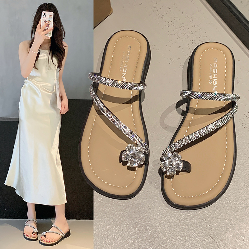 Bright diamond low-heeled sandals women's summer wear 2024 new versatile skirt slippers
