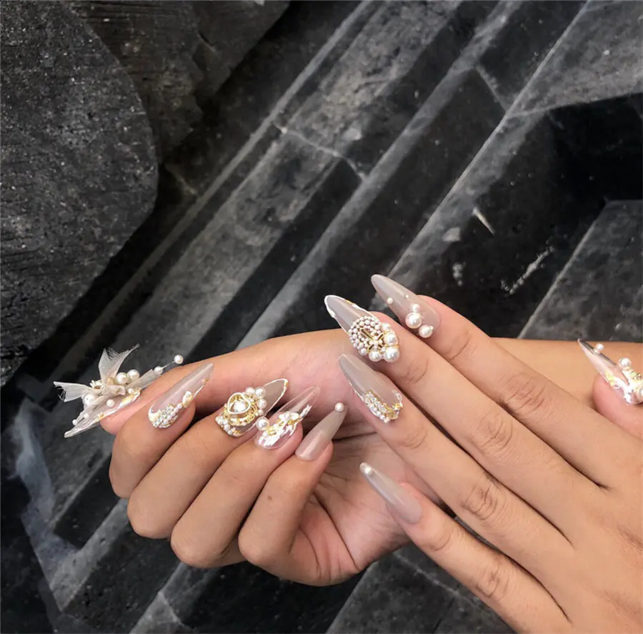 5pcs 3D Beating Heart Rotatable Love Zircon Nail Art Crystals Rhinestones Nails Supplies Valentines Day Nail Decoration Charms 240701