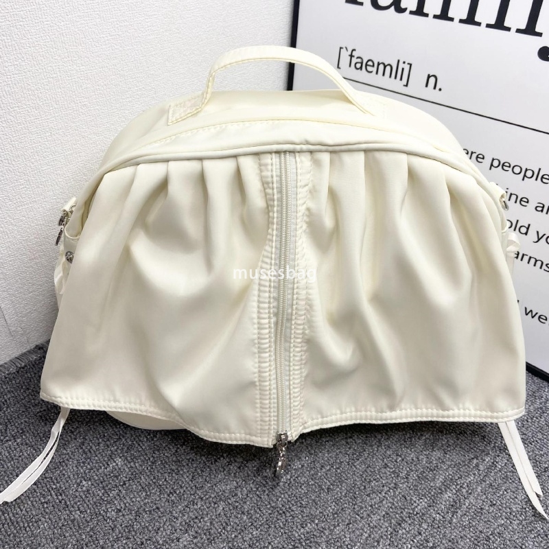 Designer Women's High Quality Simple Large Capacity Cute Curtains Doll Pain Bag New Casual and Lightweight Student Backpack Single Shoulder Commu