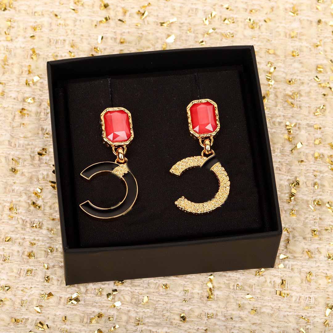 2025 Luxury quality charm drop earring with black and red color in 18k gold plated have stamp box large size PS6071
