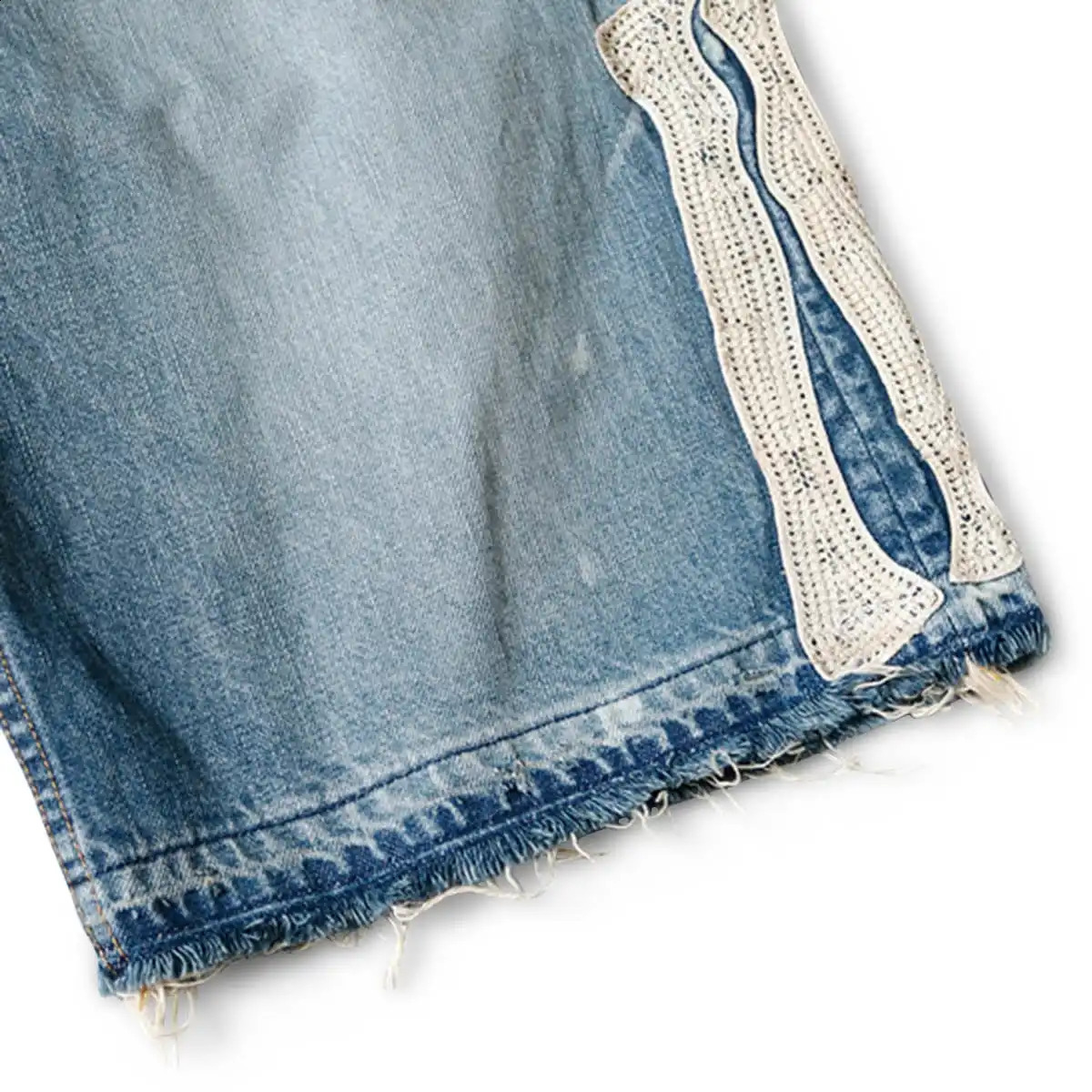 Y2K Harajuku Bone Embroidery Loose Denim Shorts Loose Pants Bone Washed Ragged Edge Denim Shorts Casual Men and Women 240701