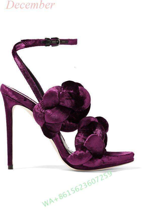 2024 New Spring And Summer Women's Red Glitter Veet Braided Strap Open Toe Custom Ladies Platform Sandals