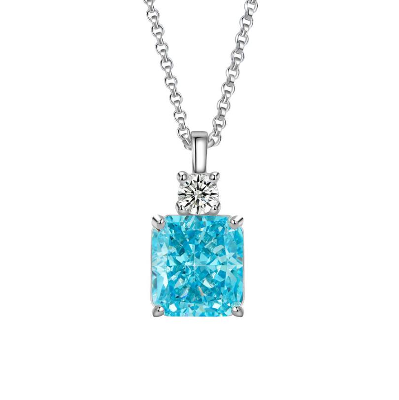 Chic Square Pendant: Exquisite Aquamarine Moissanite Sterg Sier Necklace