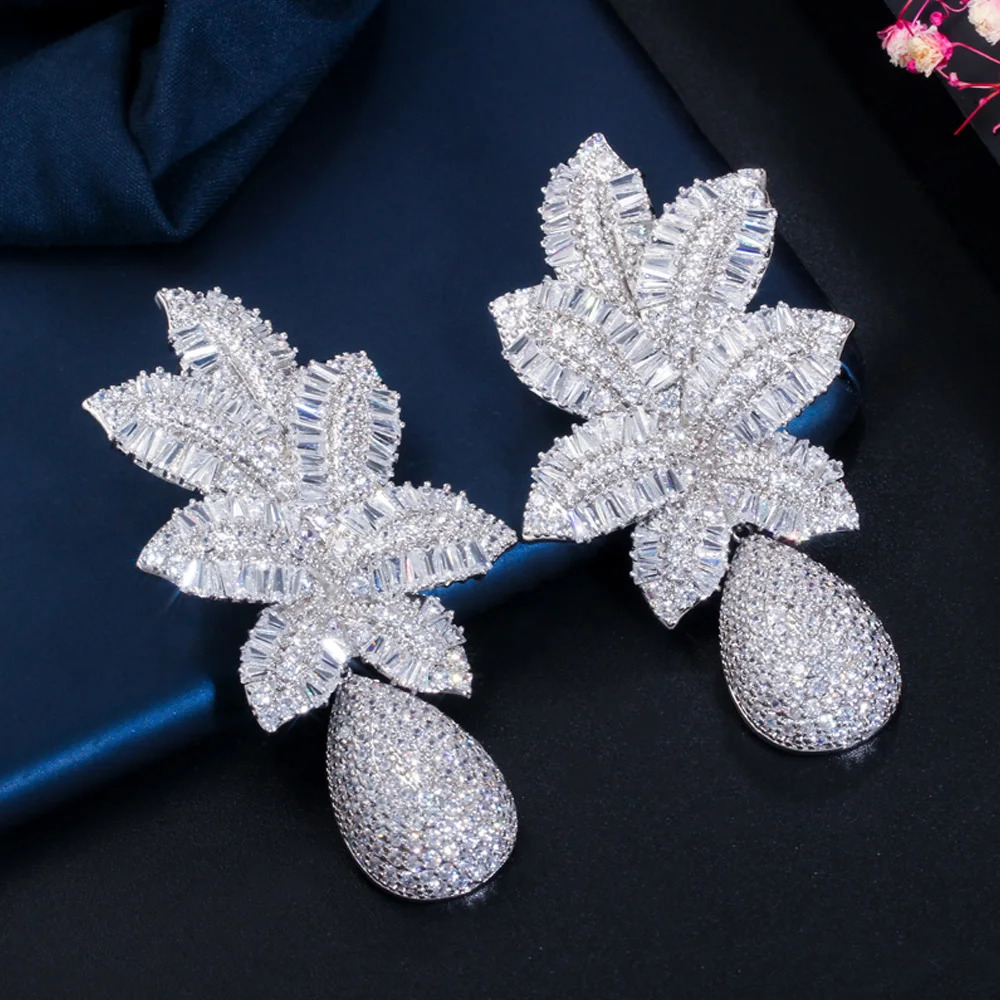 Pera Gorgeous White Cubic Zirconia Silver Color Large Leaf Water Drop Wedding Party Dangle Earrings for Brides Jewelry Gift E606 240701