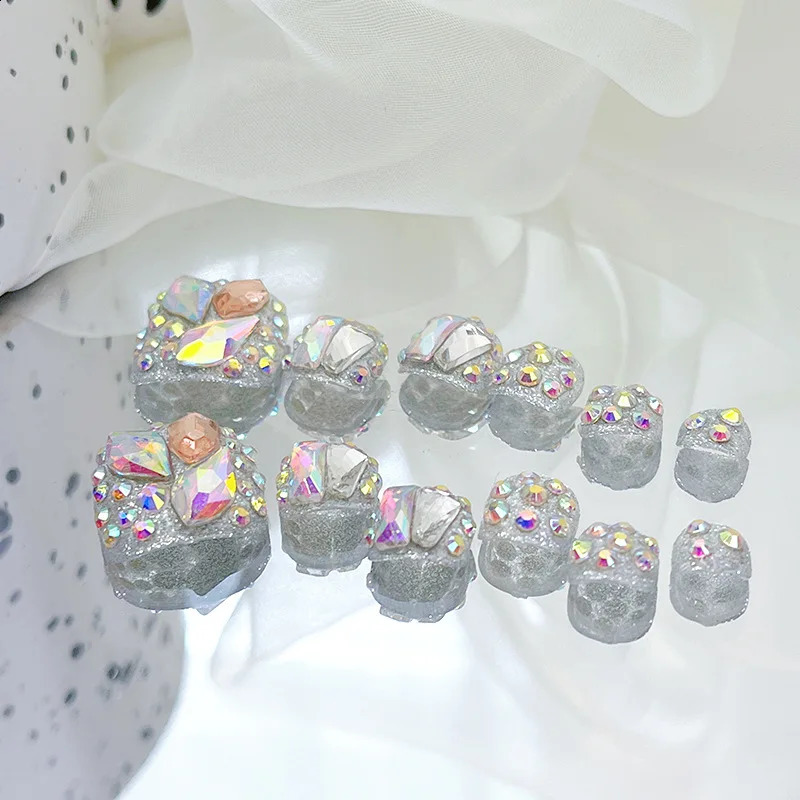 24pcs Colorful Diamond Fake ToeNails Short Square Summer Aurora Silver Sparkling False ToeNails Press On Manicure Feet Nail Tips 240914