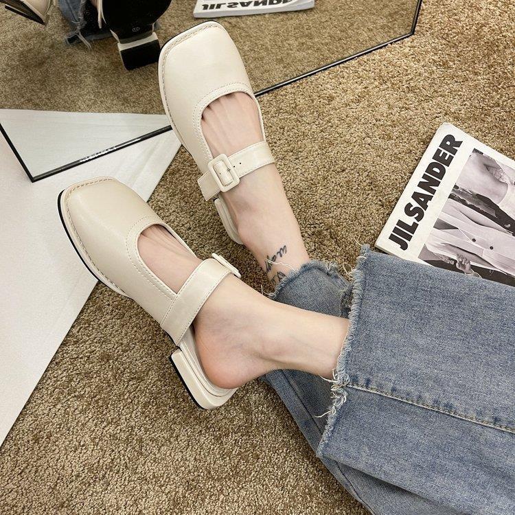 Korean mango head sandals for women to wear 2022 spring and summer new gentle wind baotou flat bottom square toe semi-slippers women's shoes