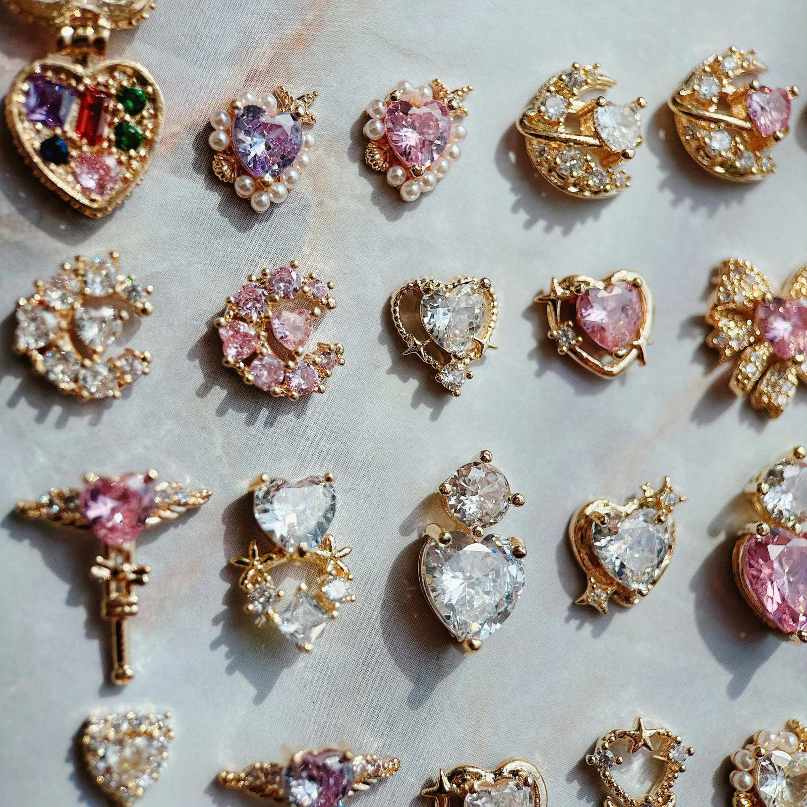 10pcs Valentines Day Love Heart Sailor Moon Nail Art Parts Zircon Crystal Manicure Nails Accesorios Supplies Decorations Charms 240701