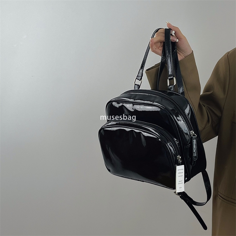 Fashionable Women's High end New Fashionable and Small, Lightweight and Practical Large Capacity Backpack Cute and Versatile Casual Black High en