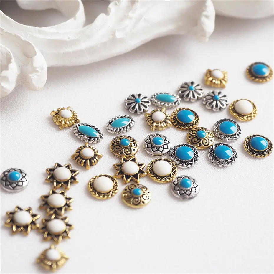 50pcs Retro turquoise totem flower 3D Alloy Nail Art Rhinestone metal manicure nails accessories nail art decoration DIY charms 240701
