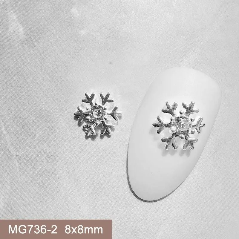 10pcs Zircon Alloy Christmas Wreath Snowflakes Nail Art Pearl Metal Manicure Nails Accessories DIY Decorations Supplies Charms 240701