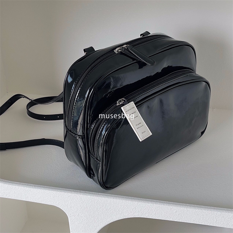 Fashionable Women's High end New Fashionable and Small, Lightweight and Practical Large Capacity Backpack Cute and Versatile Casual Black High en