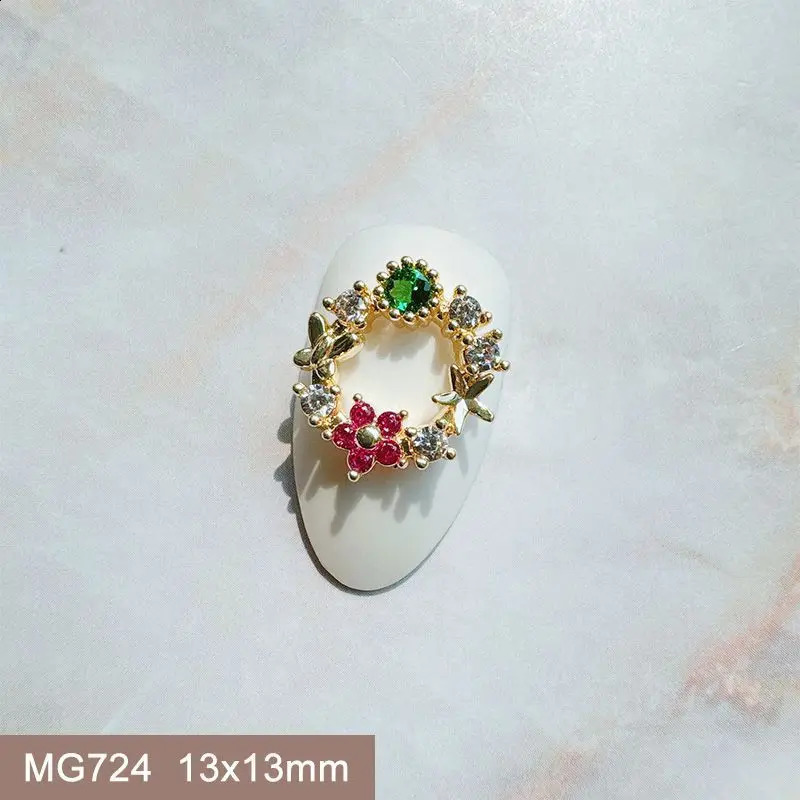 10pcs Zircon Alloy Christmas Wreath Snowflakes Nail Art Pearl Metal Manicure Nails Accessories DIY Decorations Supplies Charms 240701