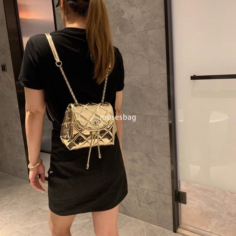 Korean women's designer niche temperament diamond grid chain practical backpack summer new fashionable heavy metal texture versatile classic smal