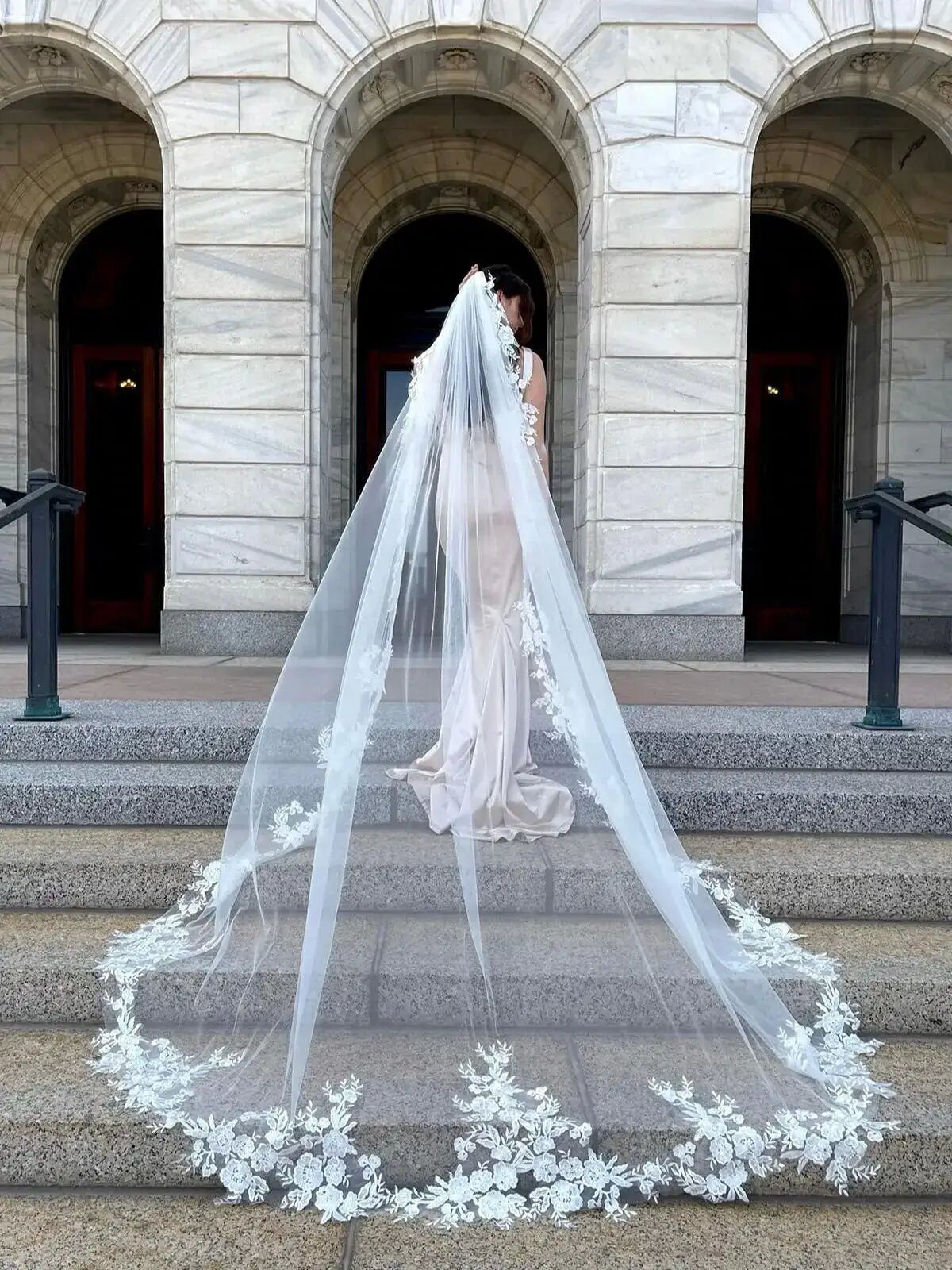 Bridal Veils Luxurious White Ivory Cathedral Long Voile Mariage Lace Wedding Veil Tulle With Comb Bride Accessories