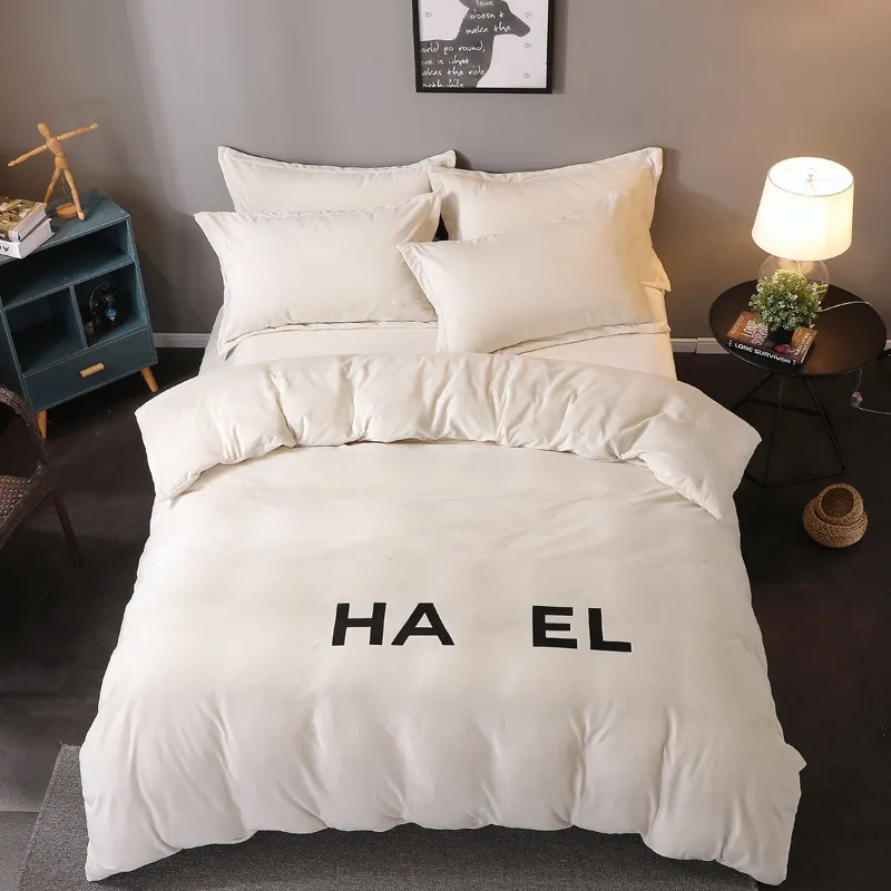 Designers Fashion Bedding Sets Pillow Tabby2pcs Comforters Setveet Duvet Cover Bed Sheet Comfortable King Quilt Size
