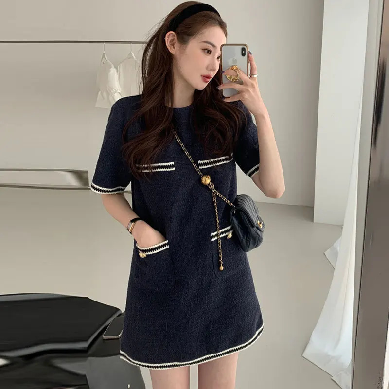 Simple O Neck Contrast Pocket Loose Short Sleeve Tweed Dress Women Vestidos Mujer Elegant Wrap Hip Y2k Korean Robe 240625