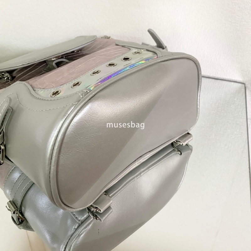 High end women's high-end sweet and cool spicy girl millennium backpack new niche fashion practical backpack student commuting versatile shoulder