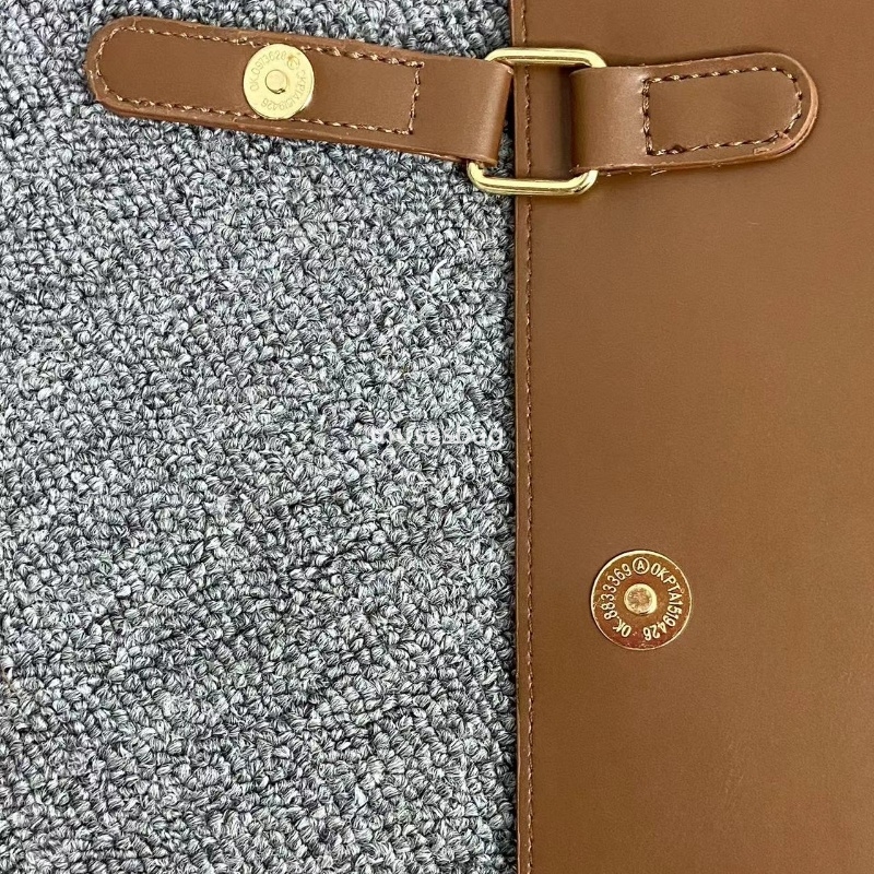 Advanced Women's Fashion Small and Versatile Simple and Large Capacity Backpack New Retro Academy Style Handheld Book Bag Advanced Sense Transpar