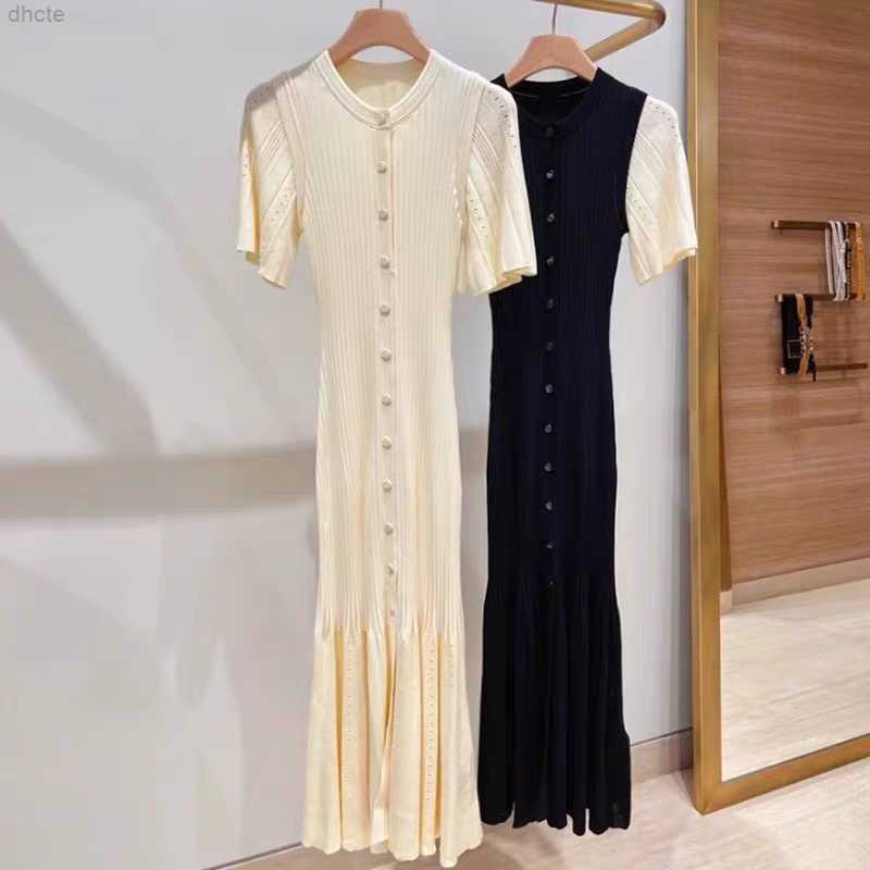Basic Casual Dresses 23-Sandro Single row round neck hollowed out fishtail knitted waist long dress for women