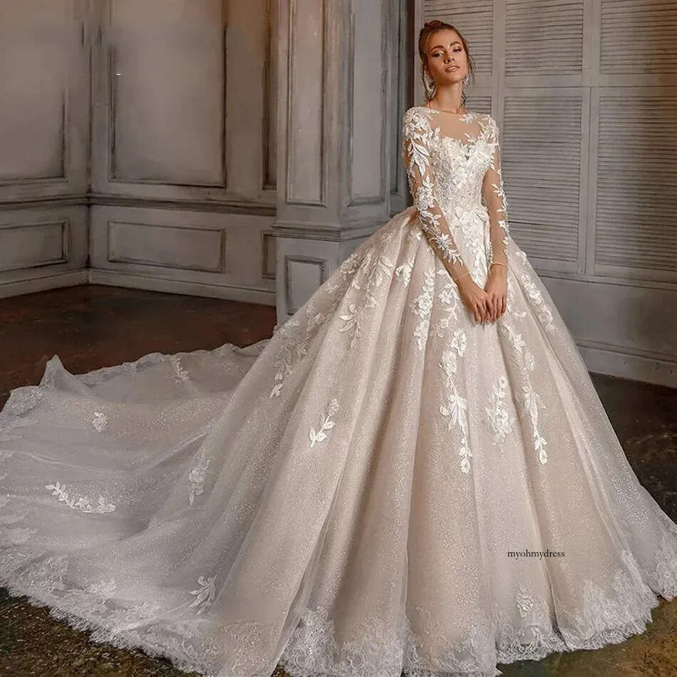 Ral Exquisite Wedding Dresses Appliques Lace Long Sleeves Bridal Ball Gowns Vestidos De Noite Custom Made For Women Bc