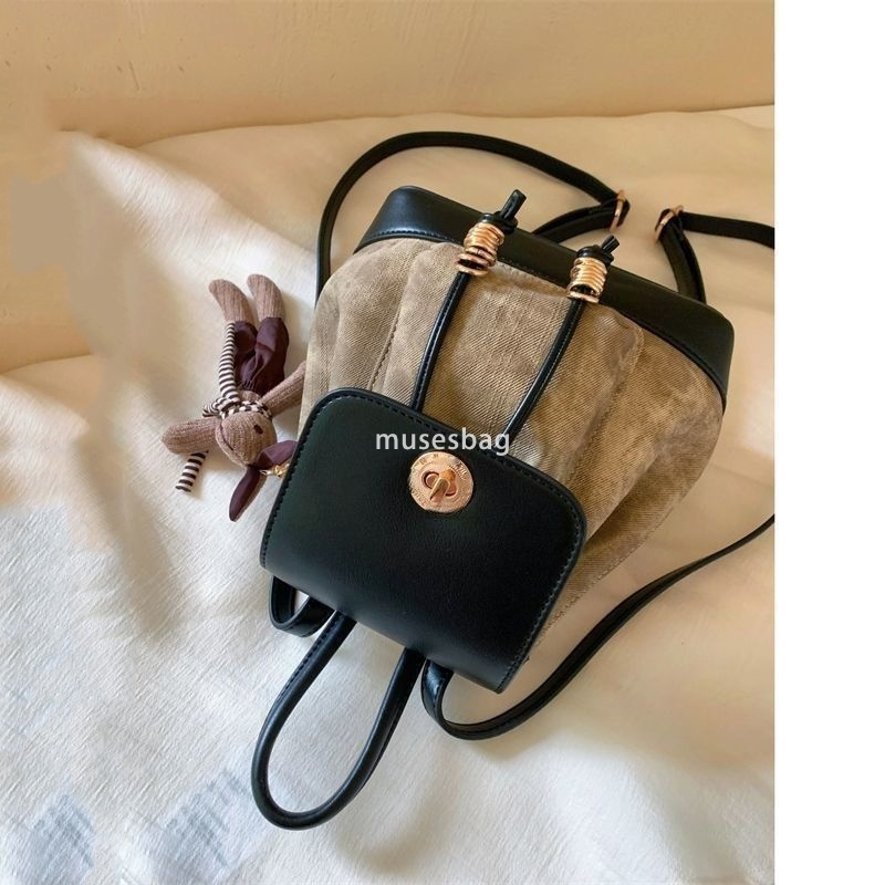 Western style women's high-end niche design bag new practical and minimalist backpack portable bucket bag casual and versatile high-end feeling o