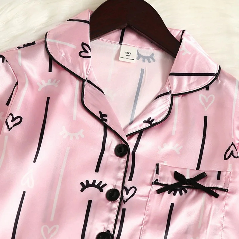 Spring Kids 2Pcs Sleepwear Solid Sweet Mock Silk Long Sleeve Two Piece Pajama with Valentine Heart Print Girls Pyjamas Nightwear 240702