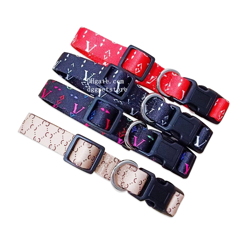 Designer Dog Collars Leash Set Luxury Nylon Dog Collar with Classic Print Pattern Soft Street Style Collar Adjustable for Small Medium Dogs Khaki M B229