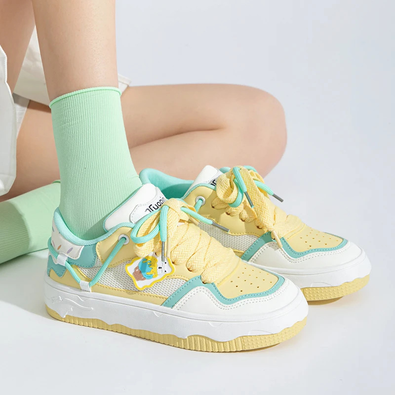 TuoPin Ice cream color womens shoes Cute womens casual shoes Color matching preppy womens sneakers Cake board shoes 240703